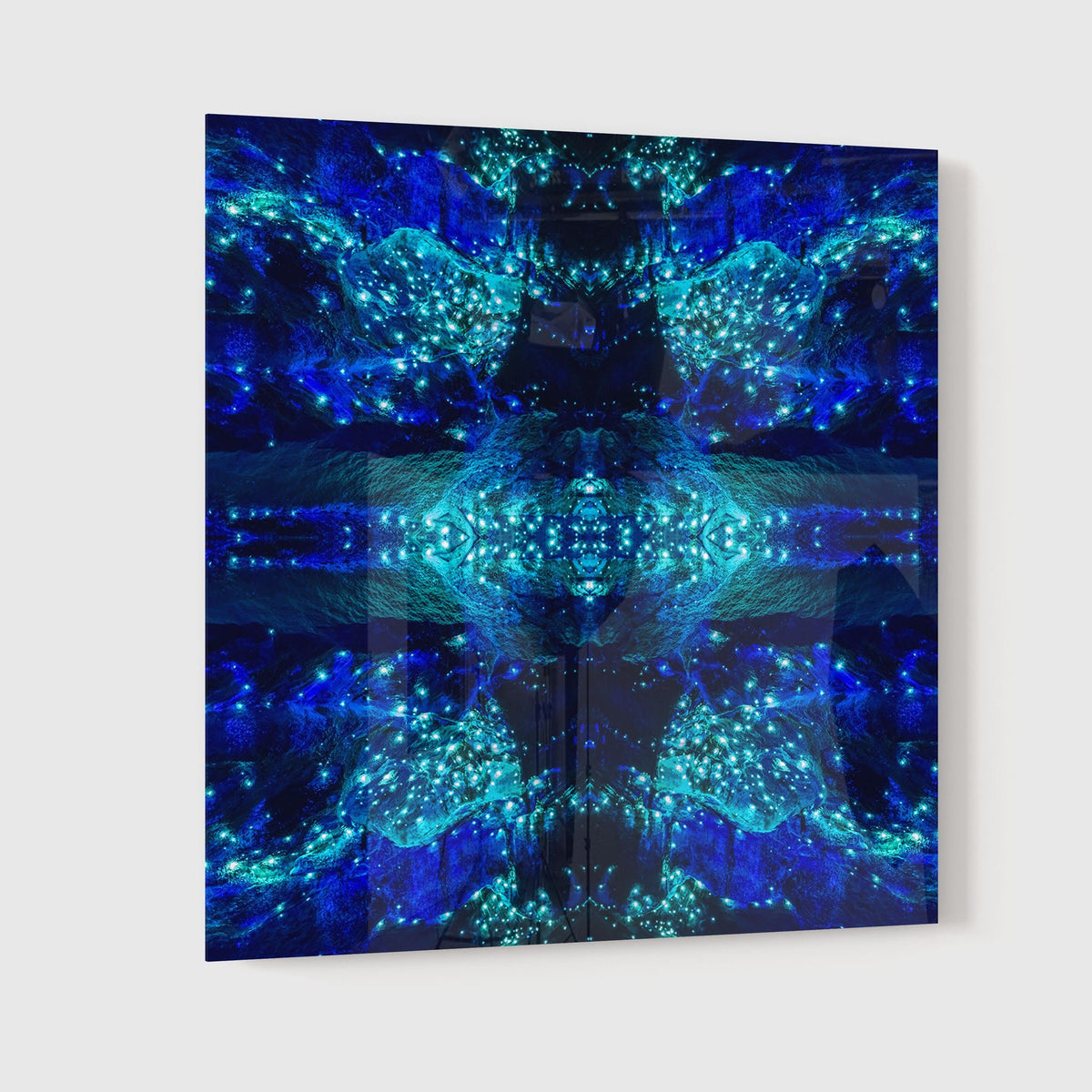 Glowworm Grid (2018) - Kess Gallery