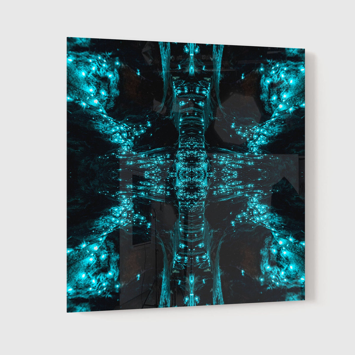 Glowworm Portal (2018) - Kess Gallery