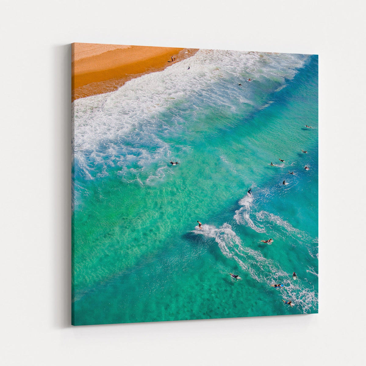 Wanda Wave Riders - Kess Gallery