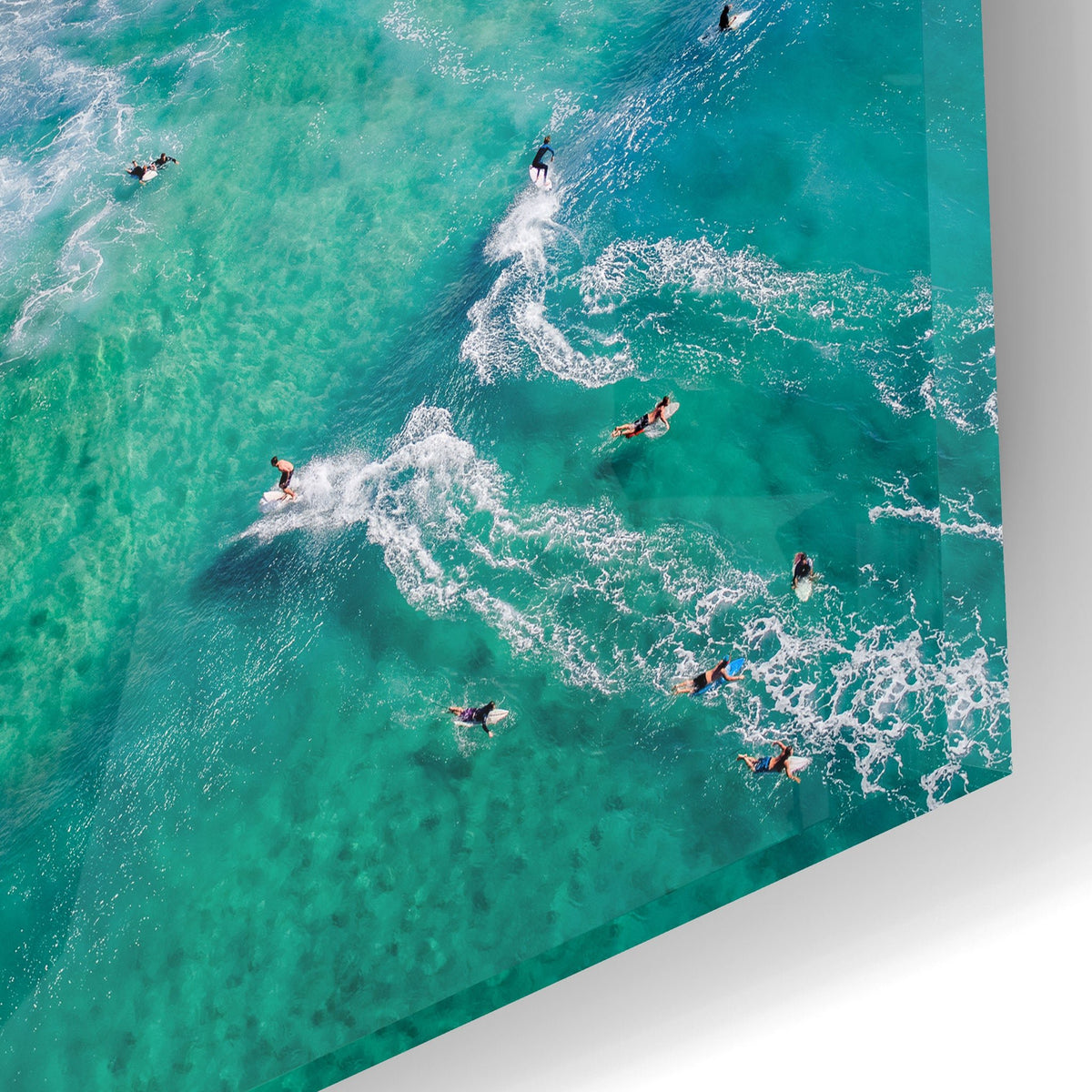 Wanda Wave Riders - Kess Gallery