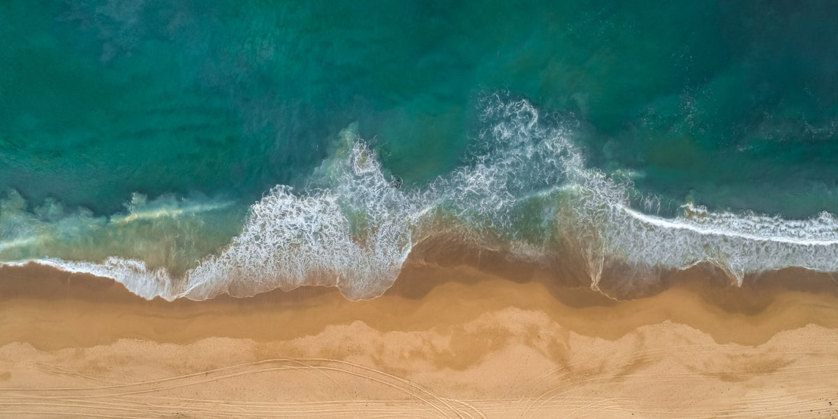 Wanda Waves - Kess Gallery